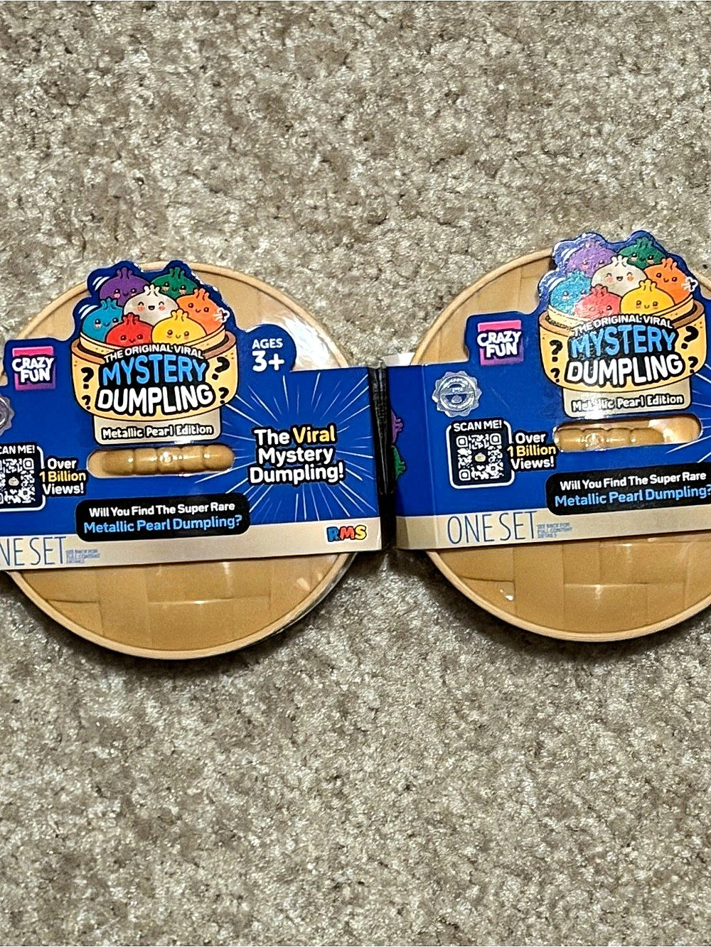 Crazy Fun Mystery Dumpling Metallic Pearl Edition Toy 2-Pack NWT